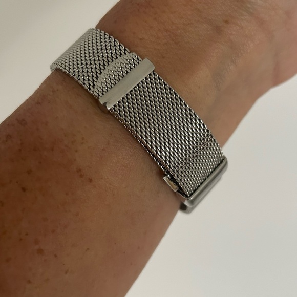 Movado ladies watch. Like new! Pristine condition. No scratches. Great buy! - Picture 7 of 8